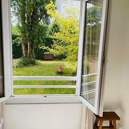 Appartamento Cozy And Bright With Private Parking Nantes